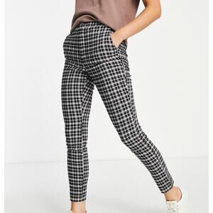 Hollister Black and White Plaid Ultra High Rise Stretch Pants M